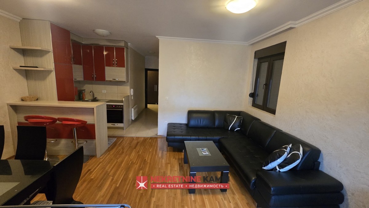 Izdaje se komforan stan kod marketa Idea, Bečići